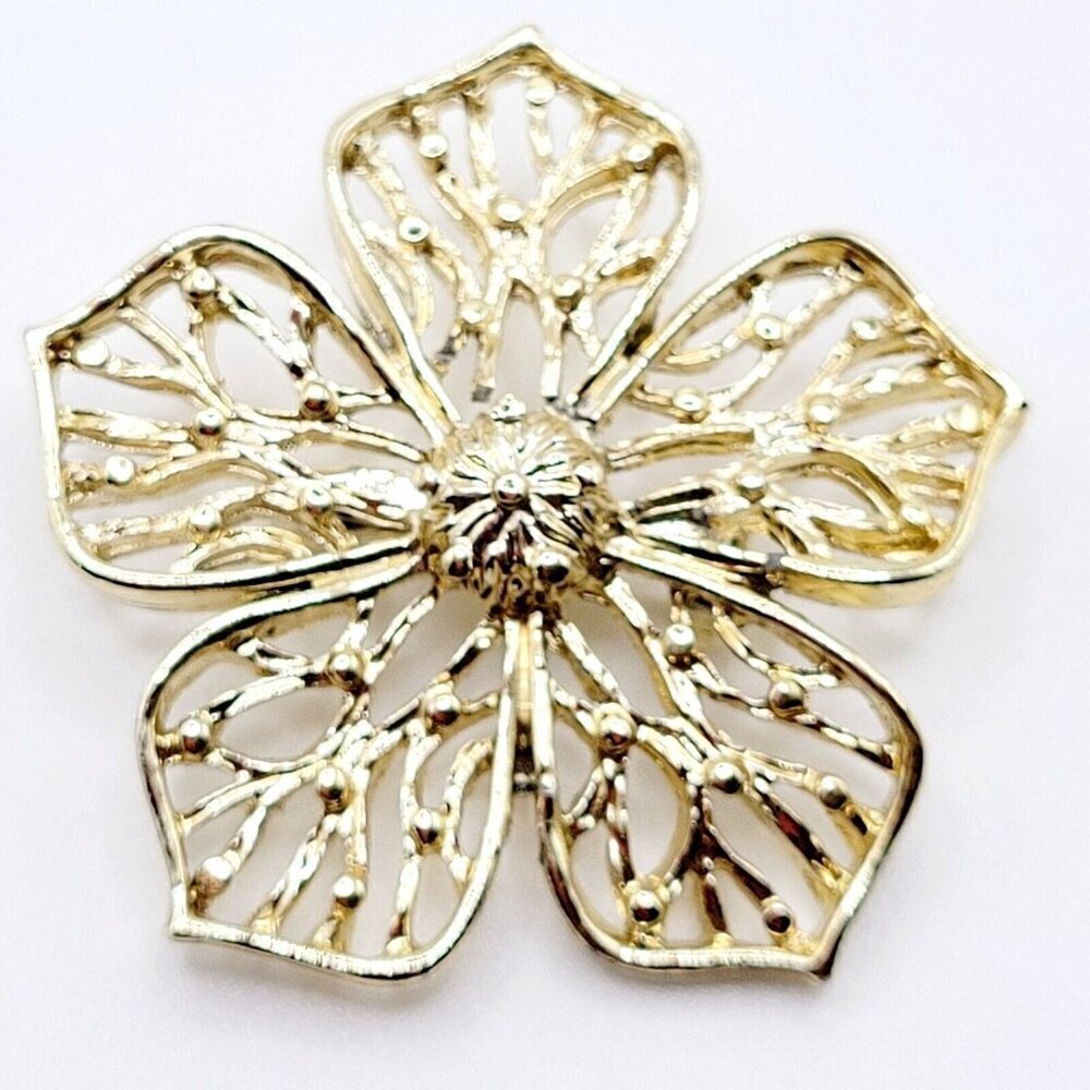 Vintage Signed GERRY'S Flower Brooch Gold Tone Timeless Classic Textured Exc Con
